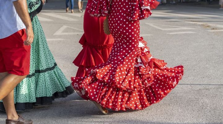 sevillanas ruha